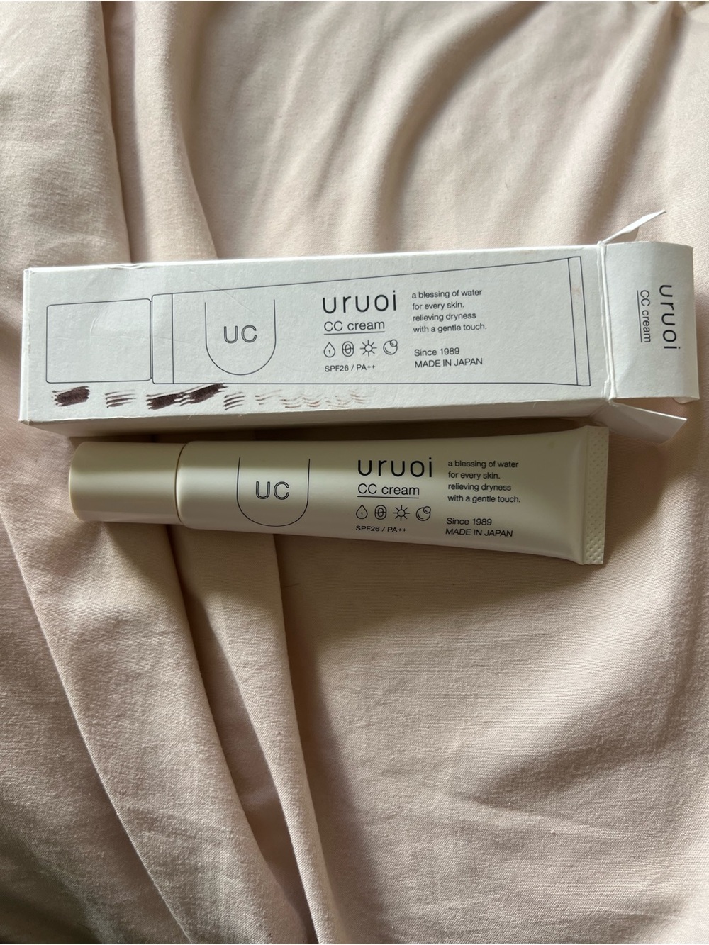 Uruoi CC Cream - Natural Beige Concealer for Women (Japanese Skin care)